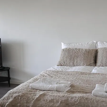 Arctic Glow By Booklapland Apartamento