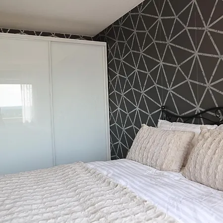 Arctic Glow By Booklapland Rovaniemi