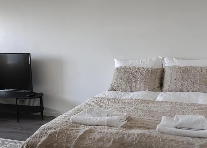 Arctic Glow By Booklapland *